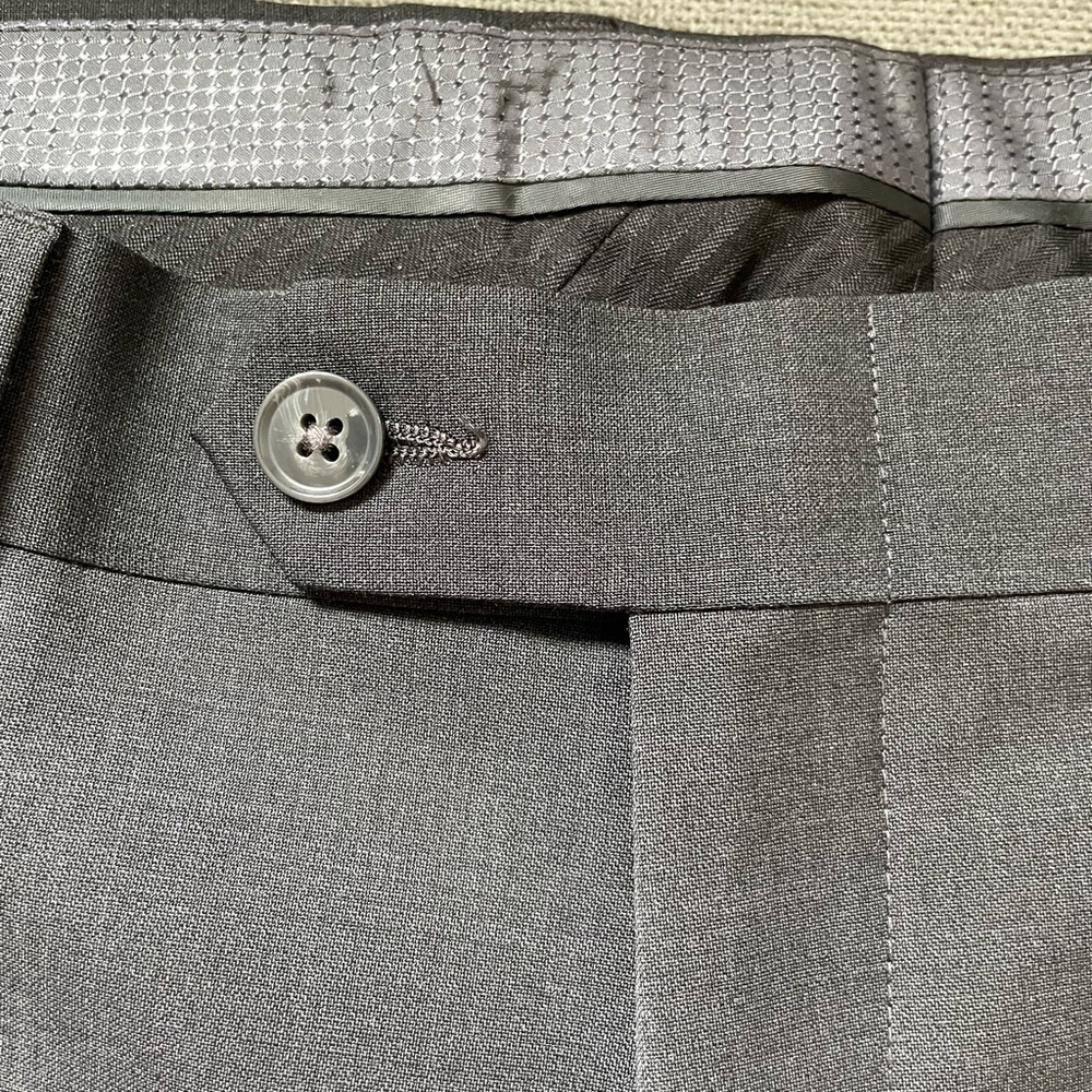 2 piece Bar III charcoal grey wool blend suit 42R - Picture 13 of 16